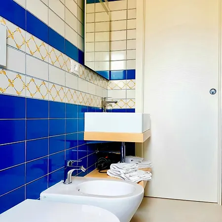 B&B All'ombra Degli Ulivi 오스투니