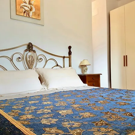 All'ombra Degli Ulivi Bed and breakfast 4*