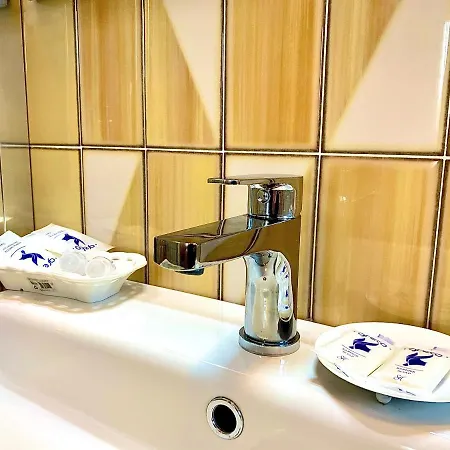 All'ombra Degli Ulivi 4*